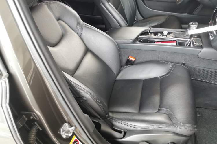 Used Volvo V90 2019 Cross Country T5 AWD Smart Range Version China V Standard Right Front Seat