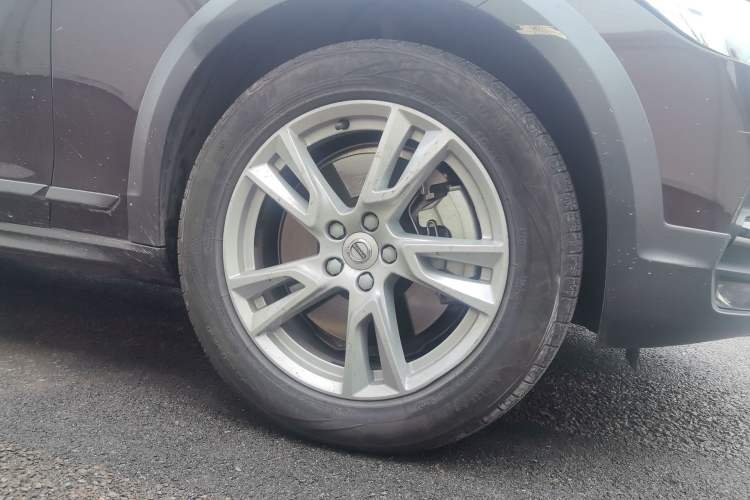Used Volvo V90 2019 Cross Country T5 AWD Smart Range Version China V Standard Right Front Wheel Hub
