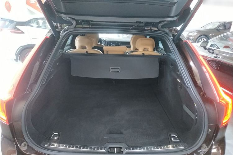 Used Volvo V90 2019 Cross Country T5 AWD Smart Range Version China V Standard Trunk