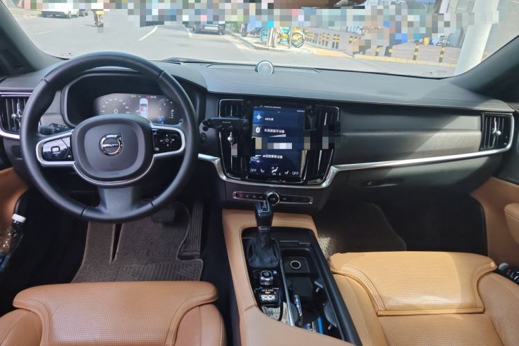 Used Volvo V90 2019 Cross Country T5 AWD Luxury Edition China V Standard Center Console
