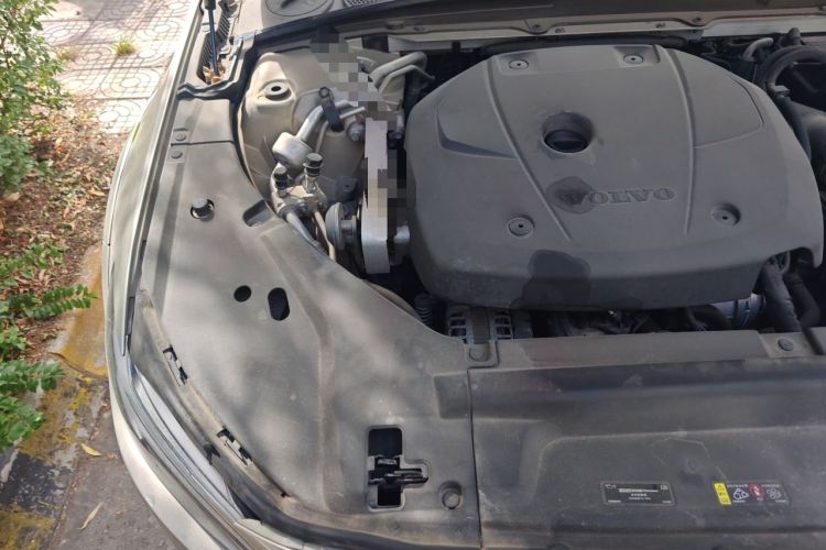 Used Volvo V90 2019 Cross Country T5 AWD Luxury Edition China V Standard Engine Bay Right