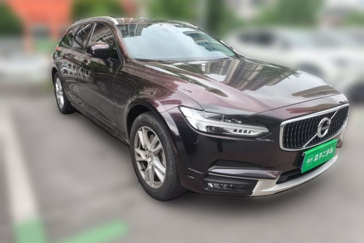 Used Volvo V90 2019 Cross Country T5 AWD Smart Range Version China V Standard Front Right 45 Deg