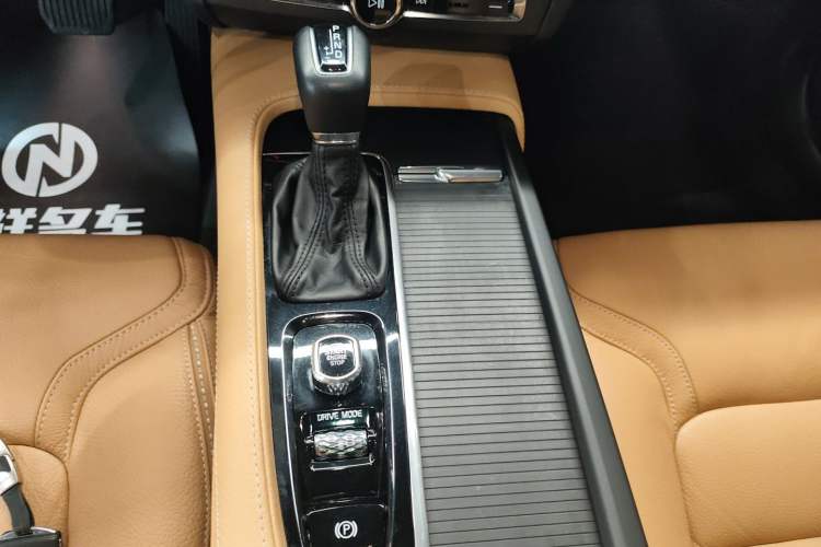 Used Volvo V90 2019 Cross Country T5 AWD Smart Range Version China V Standard Gear Lever