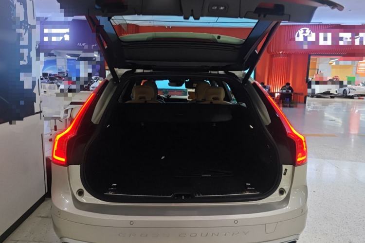 Used Volvo V90 2019 Cross Country T5 AWD Smart Range Version China V Standard Trunk