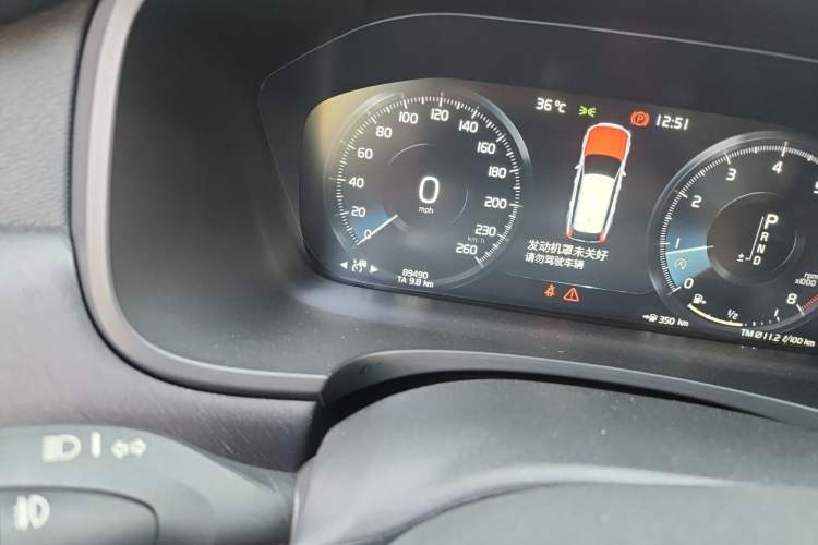 Used Volvo V90 2019 Cross Country T5 AWD Smart Range Version China V Standard Odometer Close Up