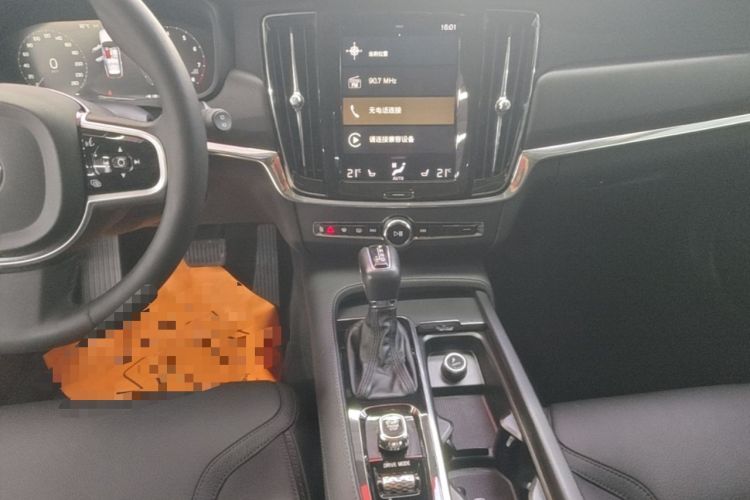 Used Volvo V90 2019 Cross Country T5 AWD Smart Range Version China VI Standard Audio And AC Panel