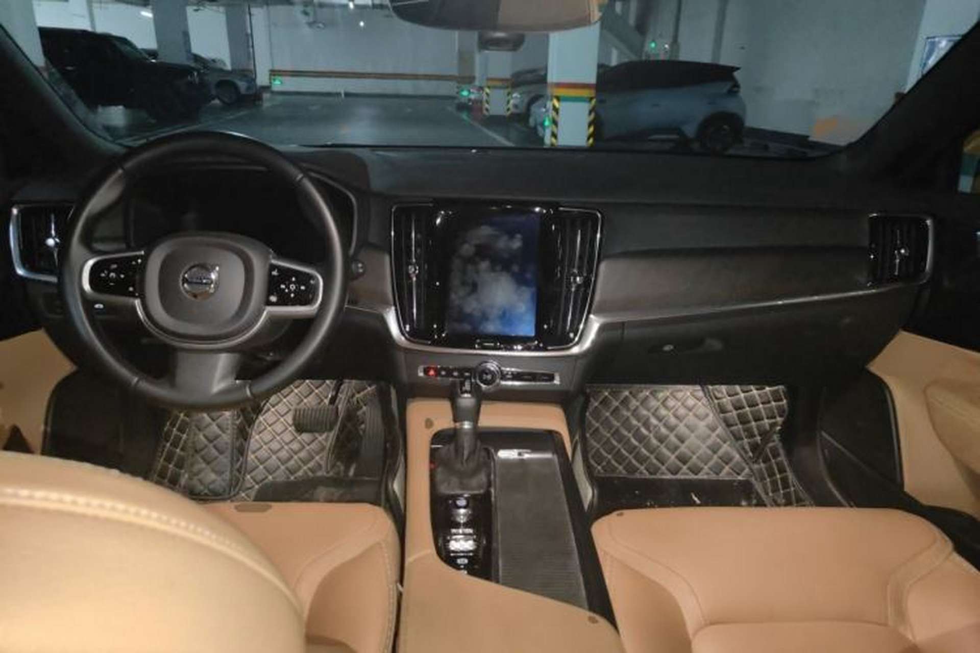 Used Volvo V90 2019 Cross Country T5 AWD Smart Range Version China V Standard Center Console