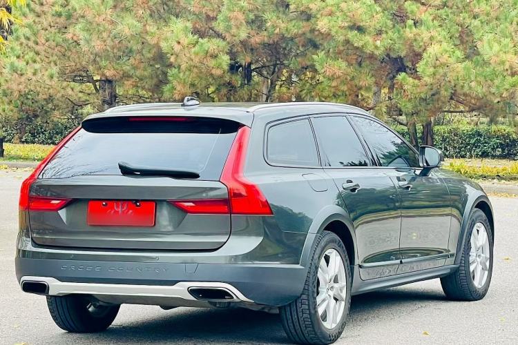 Used Volvo V90 2019 Cross Country T5 AWD Smart Range Version China V Standard Exterior 9
