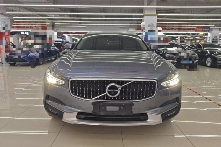 Used Volvo V90 2019 Cross Country T5 AWD Smart Range Version China VI Standard Front