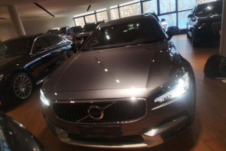 Used Volvo V90 2019 Cross Country T5 AWD Smart Range Version China V Standard Front