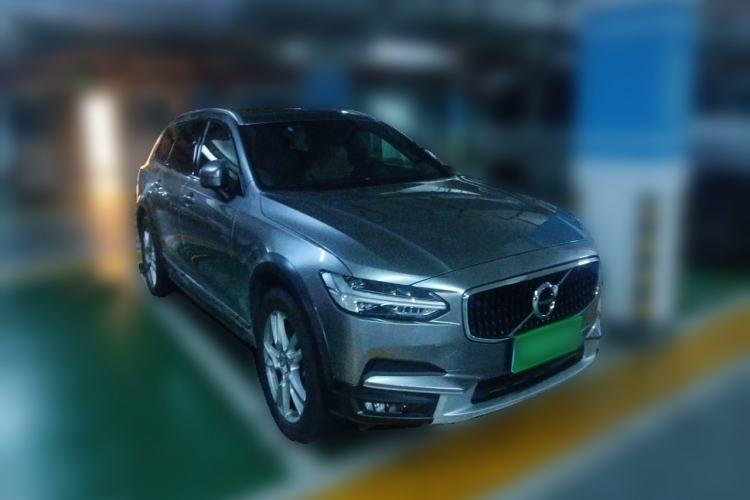 Used Volvo V90 2019 Cross Country T5 AWD Smart Range Version China V Standard Front Right 45 Deg