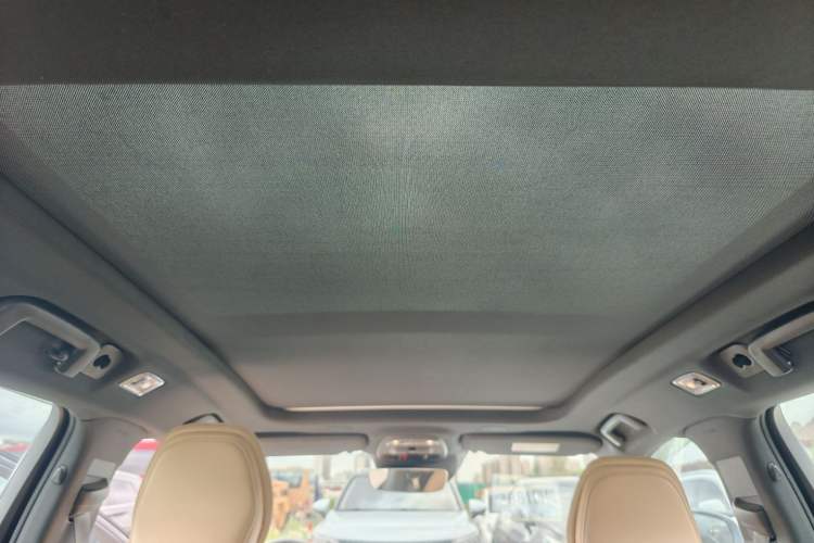 Used Volvo V90 2019 Cross Country T5 AWD Smart Range Version China V Standard Headliner