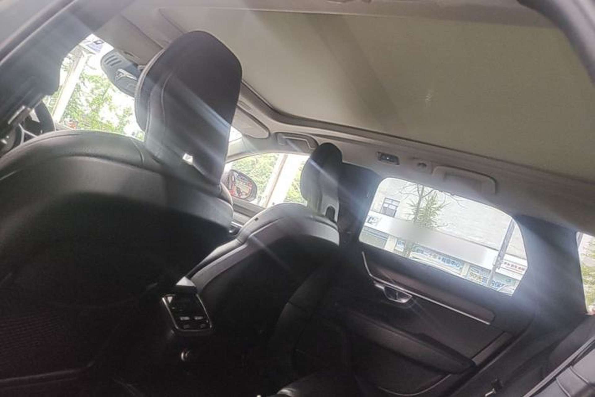Used Volvo V90 2019 Cross Country T5 AWD Smart Range Version China VI Standard Headliner