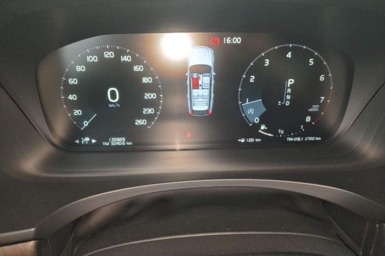 Used Volvo V90 2019 Cross Country T5 AWD Smart Range Version China VI Standard Instrument Cluster