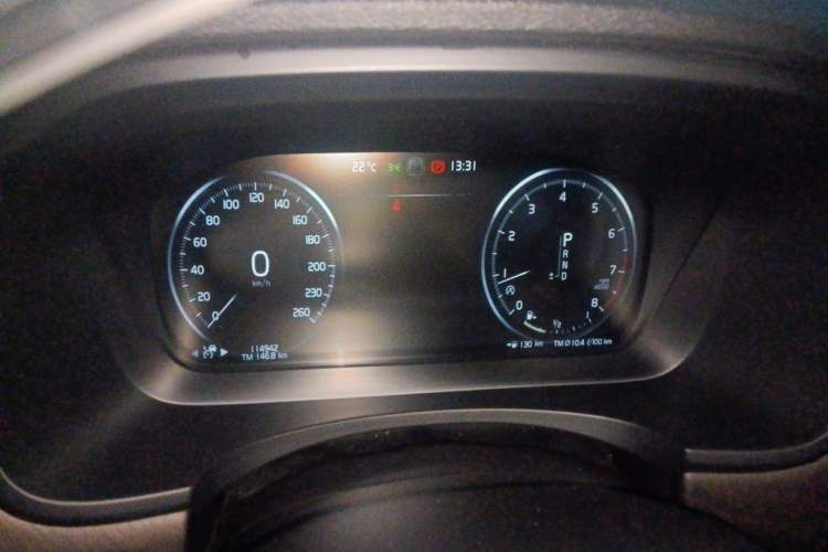 Used Volvo V90 2019 Cross Country T5 AWD Smart Range Version China V Standard Instrument Cluster