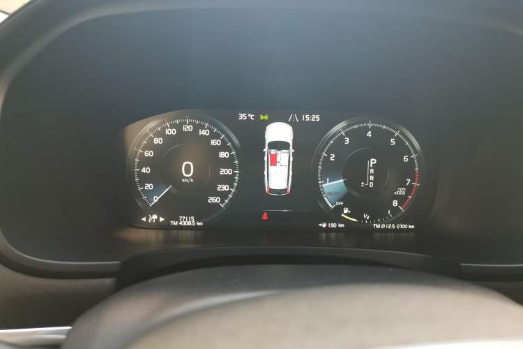 Used Volvo V90 2019 Cross Country T5 AWD Luxury Edition China V Standard Instrument Cluster