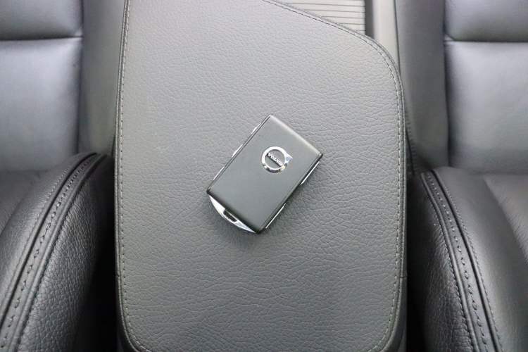 Used Volvo V90 2019 Cross Country T5 AWD Smart Range Version China V Standard Interior 6
