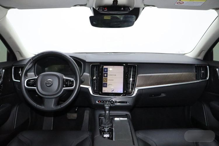 Used Volvo V90 2019 Cross Country T5 AWD Smart Range Version China V Standard Interior 8