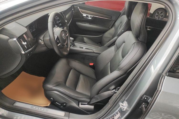 Used Volvo V90 2019 Cross Country T5 AWD Smart Range Version China VI Standard Left Front Seat