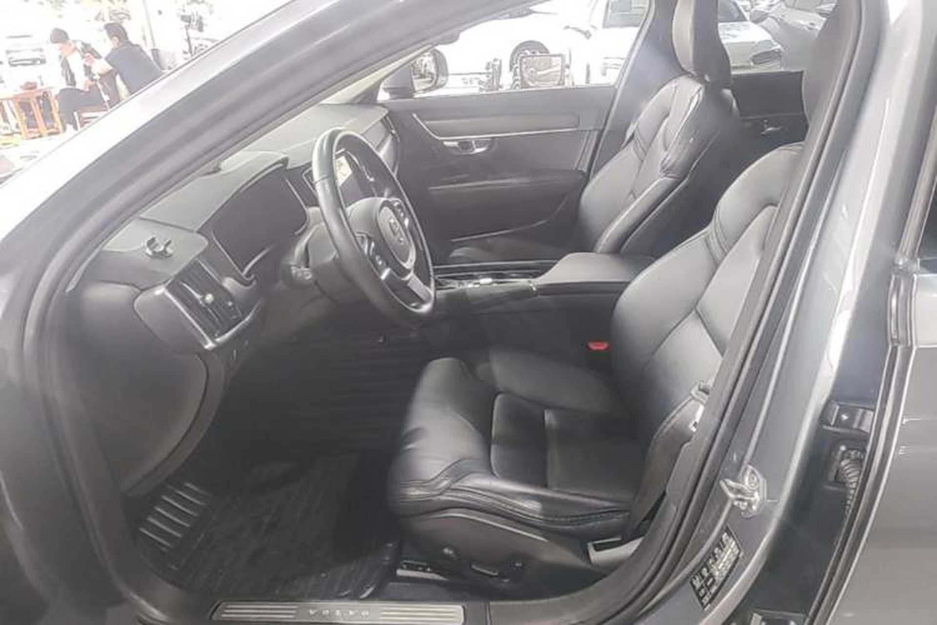 Used Volvo V90 2019 Cross Country T5 AWD Smart Range Version China VI Standard Left Front Seat