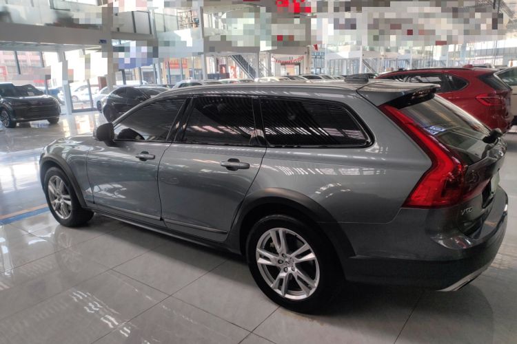 Used Volvo V90 2019 Cross Country T5 AWD Smart Range Version China VI Standard Left Side