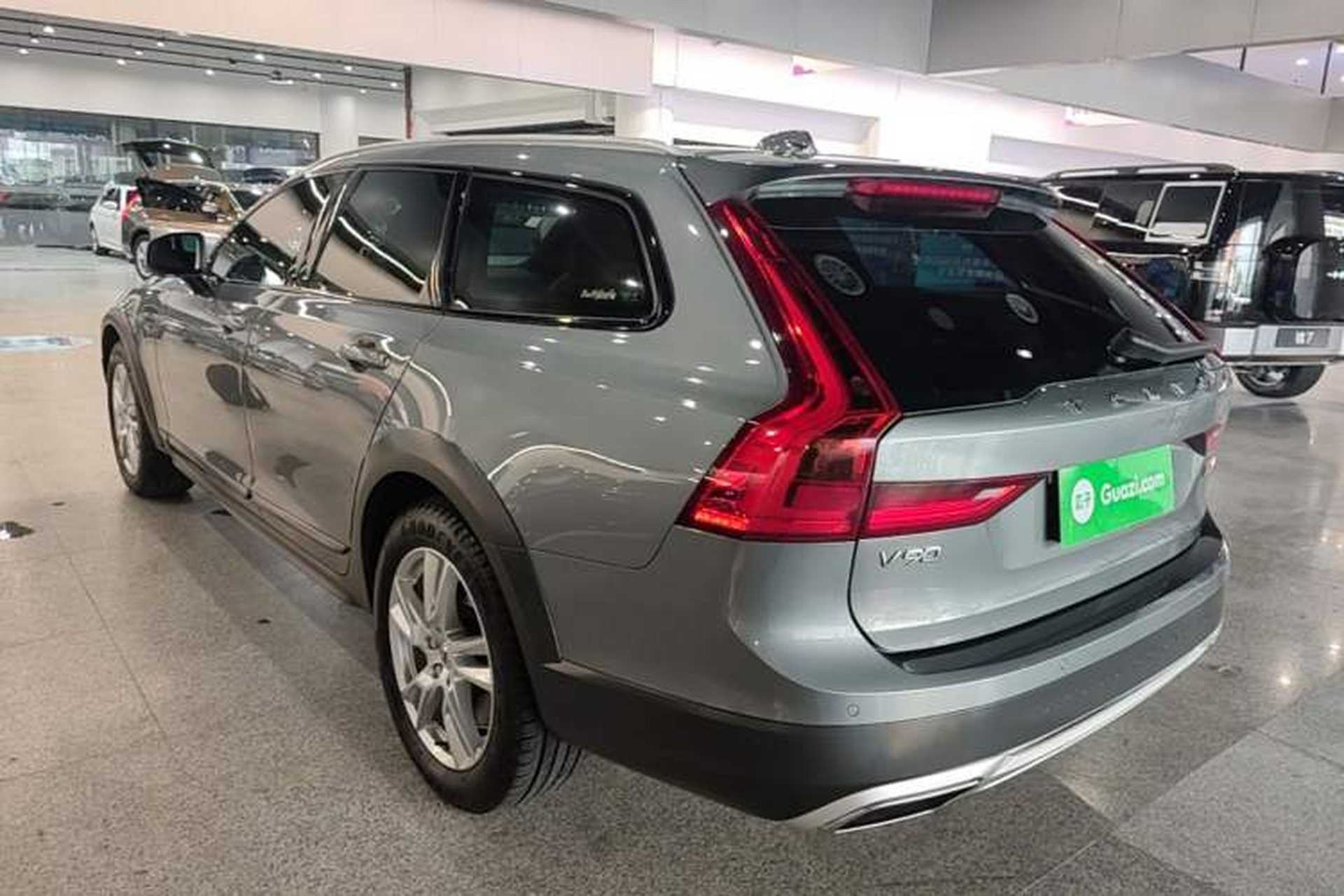 Used Volvo V90 2019 Cross Country T5 AWD Smart Range Version China VI Standard Rear Left 45 Deg