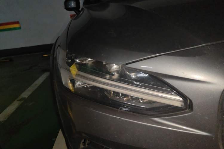 Used Volvo V90 2019 Cross Country T5 AWD Smart Range Version China V Standard Right Front Headlight