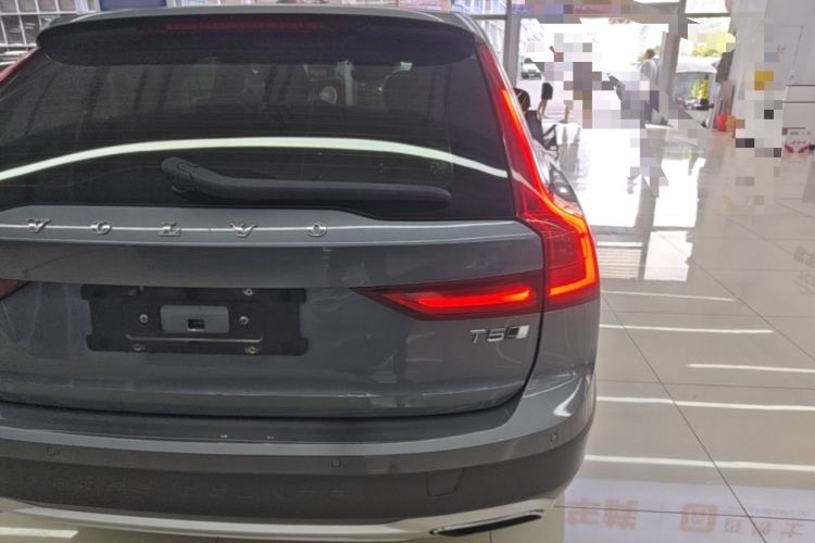 Used Volvo V90 2019 Cross Country T5 AWD Smart Range Version China VI Standard Right Rear Taillight