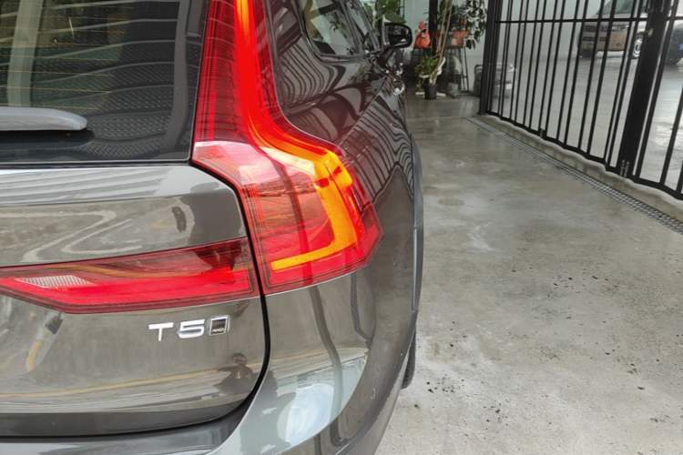 Used Volvo V90 2019 Cross Country T5 AWD Luxury Edition China V Standard Right Rear Taillight