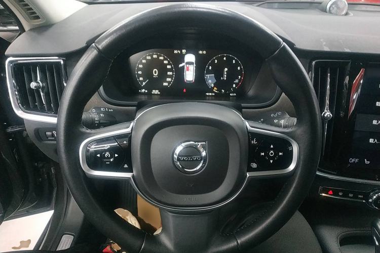 Used Volvo V90 2019 Cross Country T5 AWD Smart Range Version China V Standard Steering Wheel