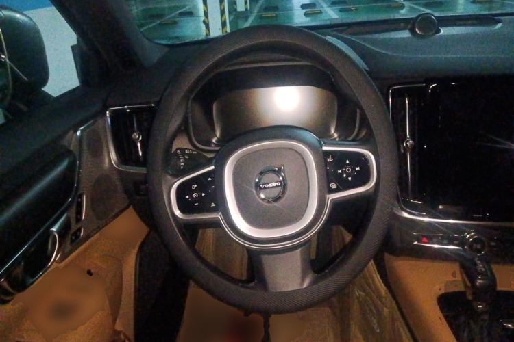 Used Volvo V90 2019 Cross Country T5 AWD Smart Range Version China V Standard Steering Wheel
