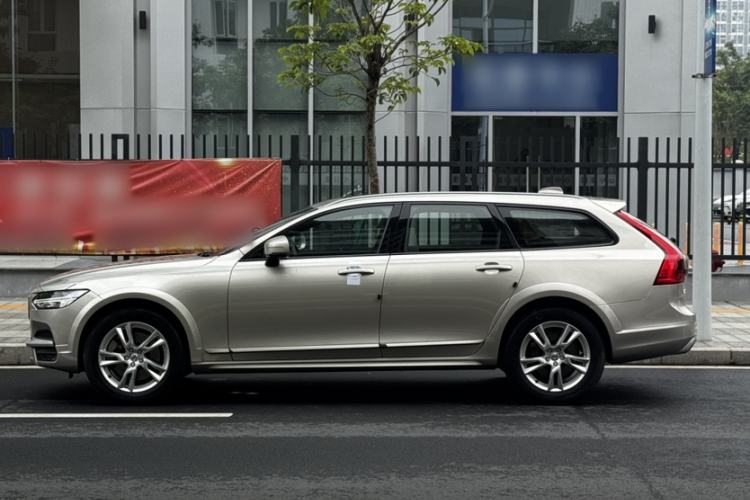 Used Volvo V90 2019 Cross Country T5 AWD Smart Range Version China V Standard Exterior 11