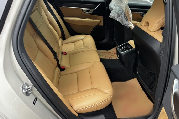 Used Volvo V90 2019 Cross Country T5 AWD Smart Range Version China V Standard Interior 7
