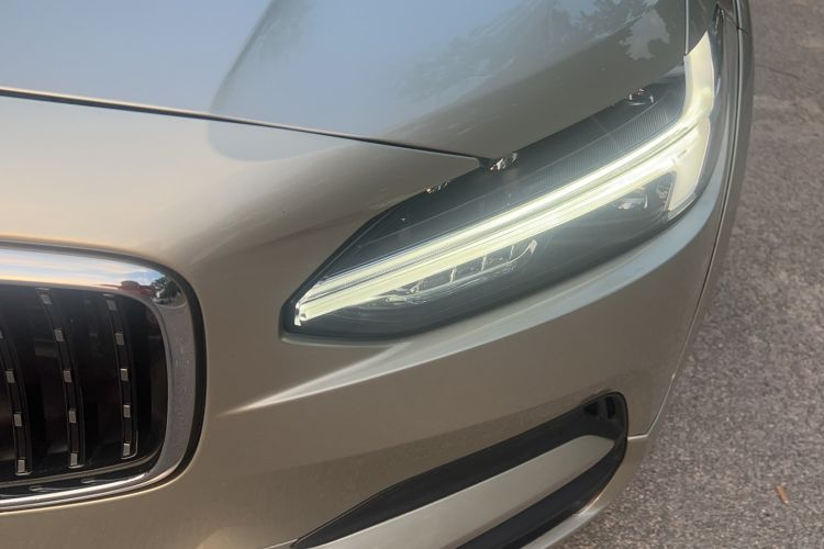 Used Volvo V90 2019 Cross Country T5 AWD Smart Range Version China V Standard Left Front Headlight