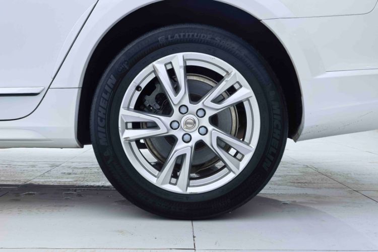 Used Volvo V90 2019 Cross Country T5 AWD Smart Range Version China V Standard Exterior 10
