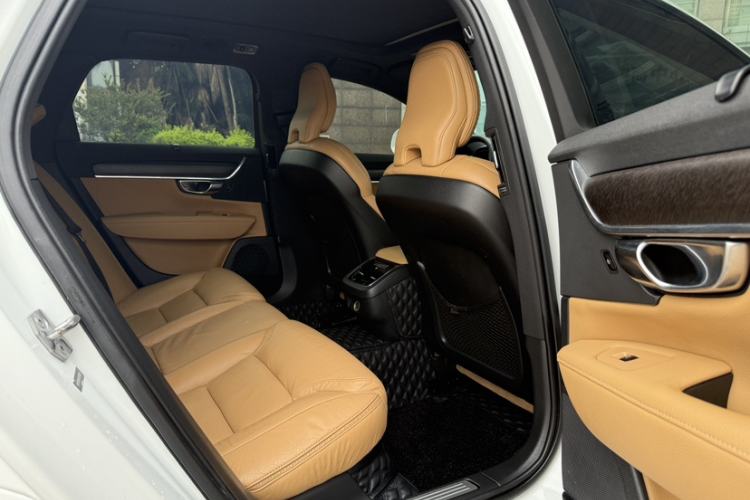 Used Volvo V90 2019 Cross Country T5 AWD Smart Range Version China V Standard Interior 2