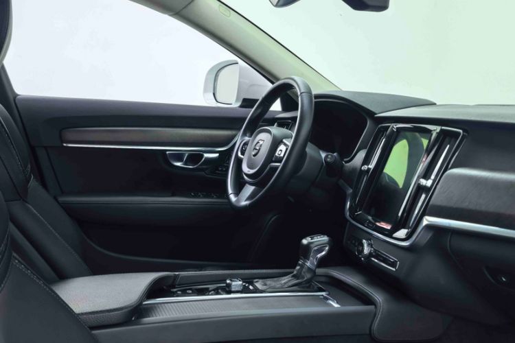 Used Volvo V90 2019 Cross Country T5 AWD Smart Range Version China V Standard Interior 6