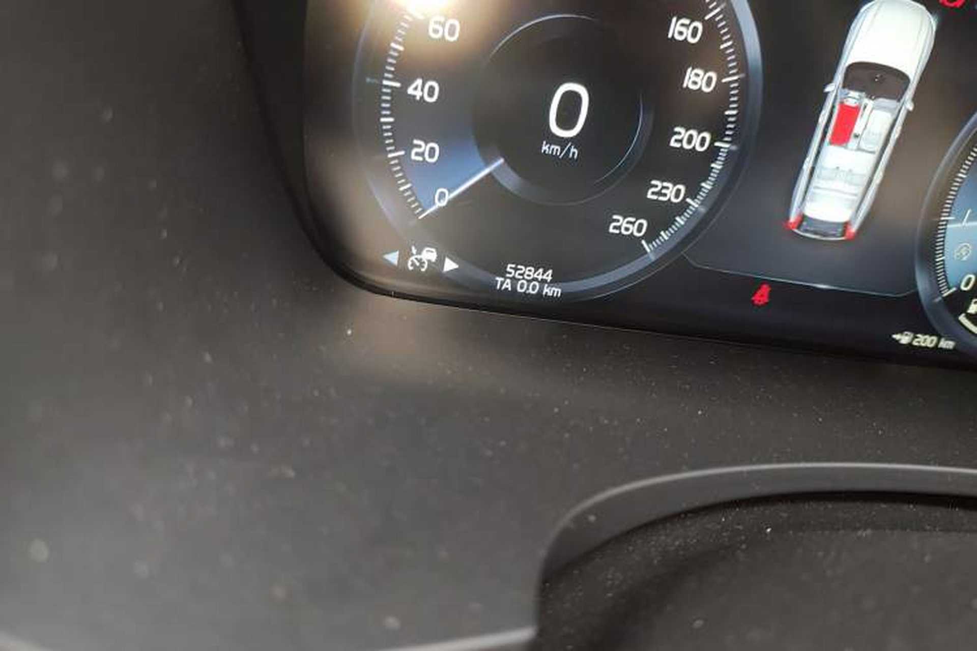 Used Volvo V90 2019 Cross Country T5 AWD Smart Range Version China V Standard Odometer Close Up