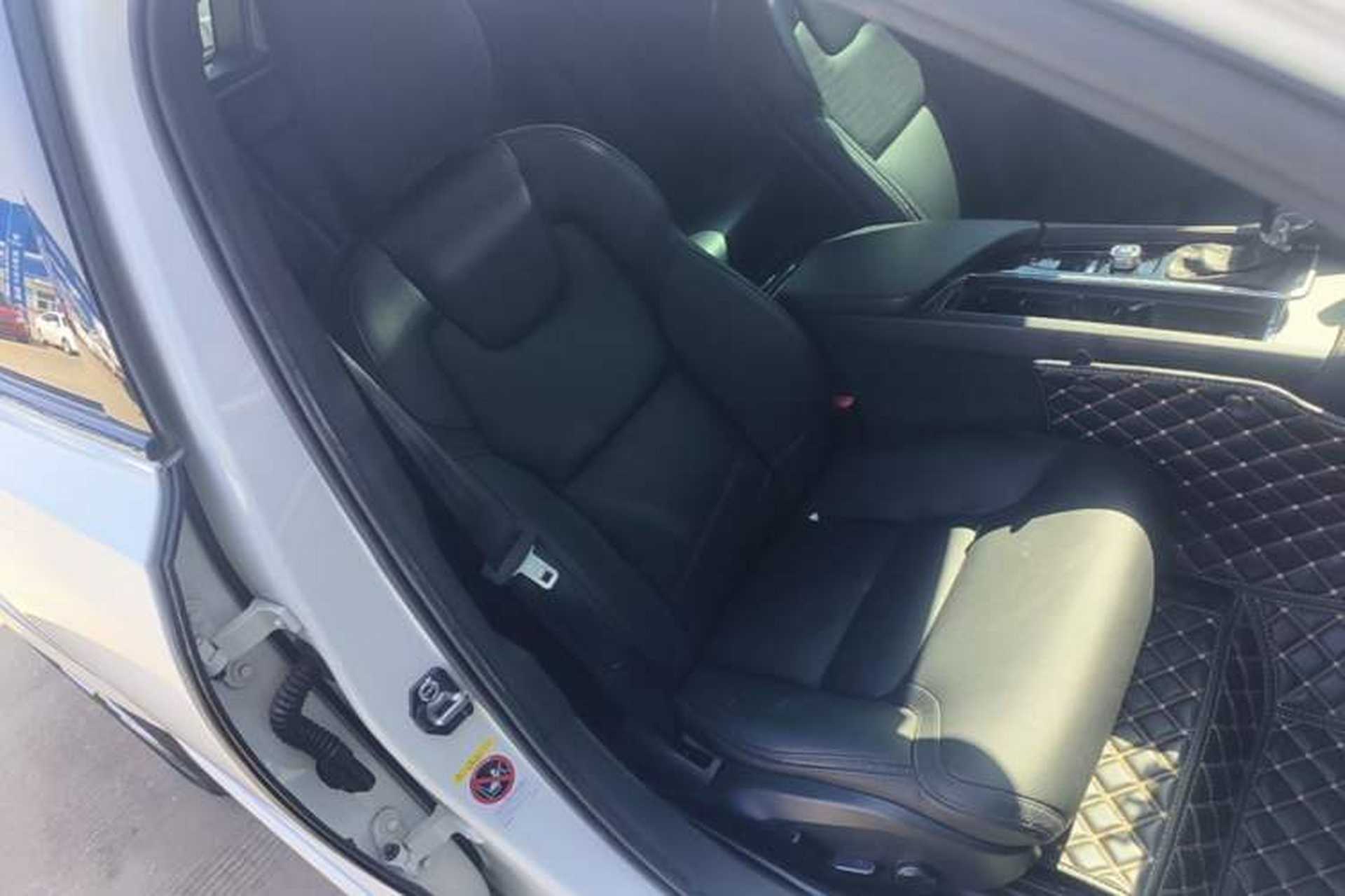 Used Volvo V90 2019 Cross Country T5 AWD Smart Range Version China VI Standard Right Front Seat