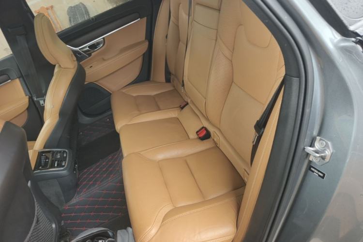 Used Volvo V90 2020 Facelifted Cross Country T5 AWD ZhiZun Edition Left Rear Seat