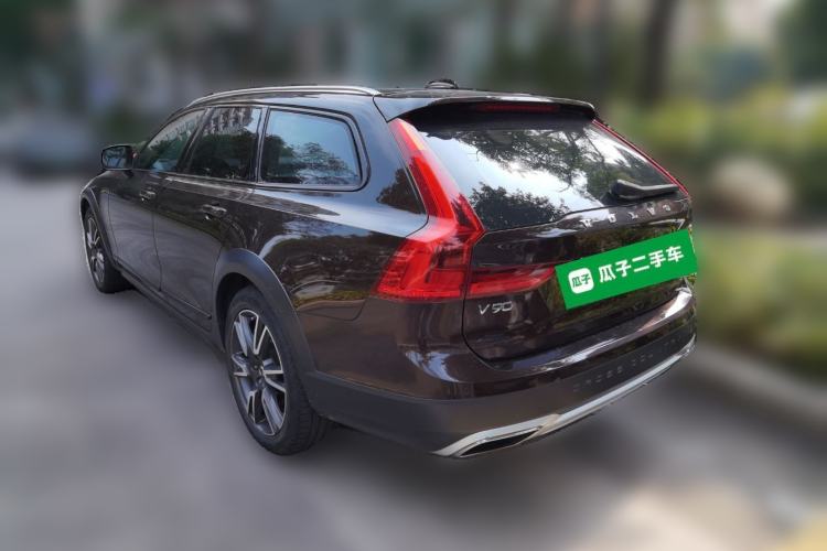 Used Volvo V90 2020 Cross Country T5 AWD Smart Range Edition Rear Left 45 Deg