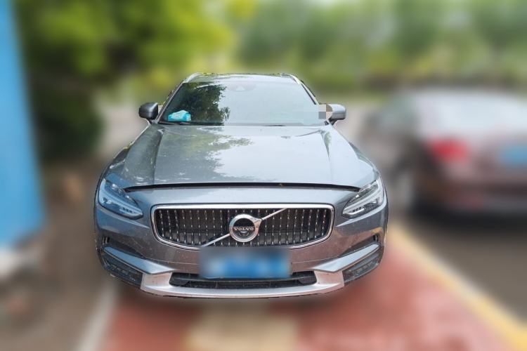 Used Volvo V90 2020 Cross Country T5 AWD Smart Range Edition Front