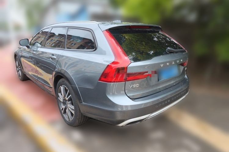 Used Volvo V90 2020 Cross Country T5 AWD Smart Range Edition Rear Left 45 Deg