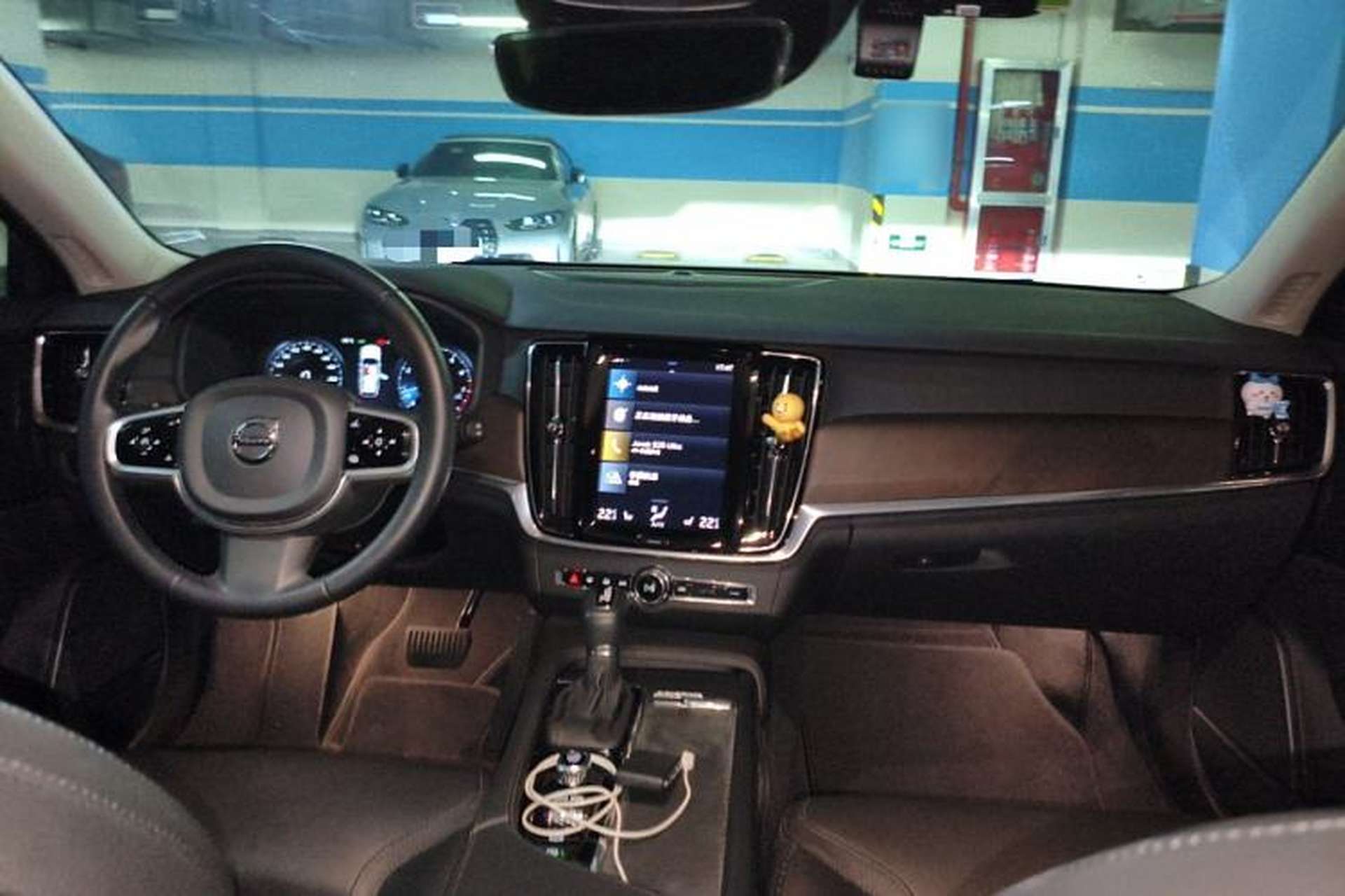 Used Volvo V90 2020 Facelifted Cross Country T5 AWD Zhiyuan Edition Center Console