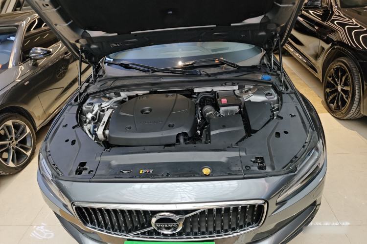 Used Volvo V90 2020 Cross Country T5 AWD Prestige Edition Engine Bay