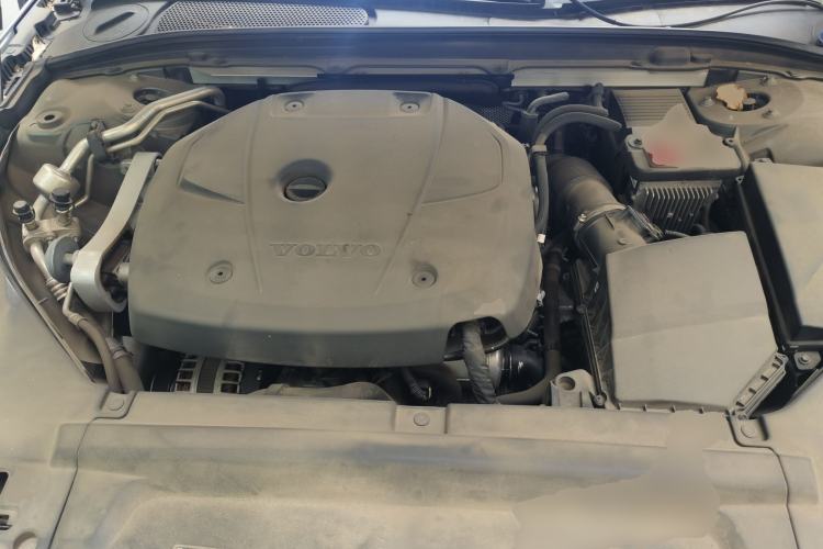 Used Volvo V90 2020 Cross Country T5 AWD Smart Range Edition Engine Bay