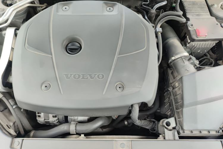 Used Volvo V90 2020 Cross Country T5 AWD Prestige Edition Engine Bay