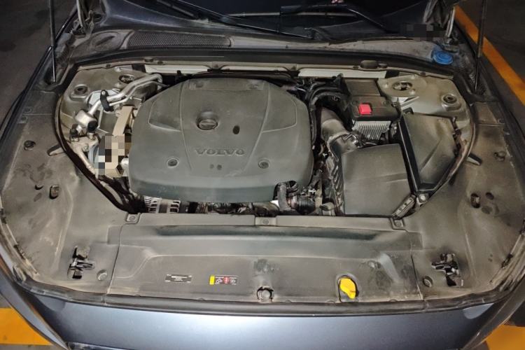 Used Volvo V90 2020 Facelifted Cross Country T5 AWD Zhiyuan Edition Engine Bay