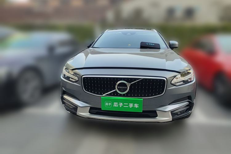 Used Volvo V90 2020 Cross Country T5 AWD Prestige Edition Exterior 1