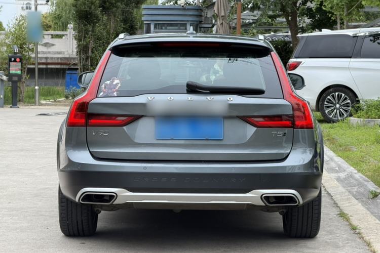 Used Volvo V90 2020 Facelifted Cross Country T5 AWD Zhiyuan Edition Exterior 8